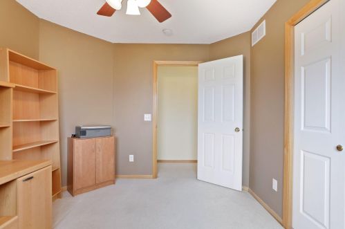 2915 Eagle Valley Dr, Saint Paul MN  55129-4266 exterior
