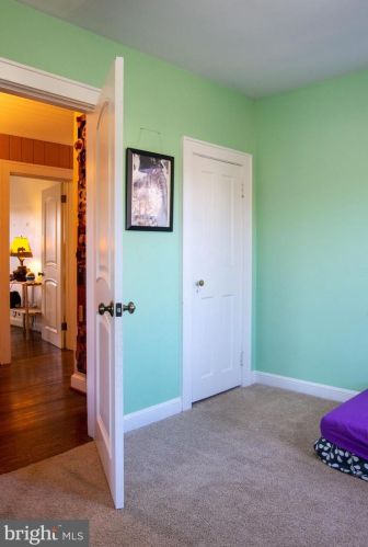 19201 Cardinal Heights Rd, Triangle VA  22172-2406 exterior
