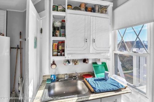 600 3rd Ave, Tinton Falls NJ  07712-5931 exterior