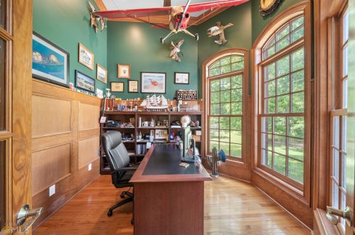 1581 Morgan Dr, Buckhead, GA 30625-2220