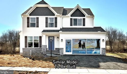 937 North St, Carlisle, PA 17013-1746