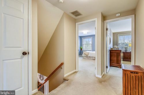 36 Whittier Pkwy, Severna Park MD 21146-3051 exterior