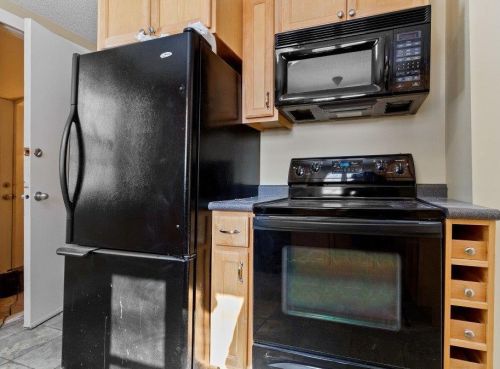 1415 Hazel St, Saint Paul MN  55119-4218 exterior