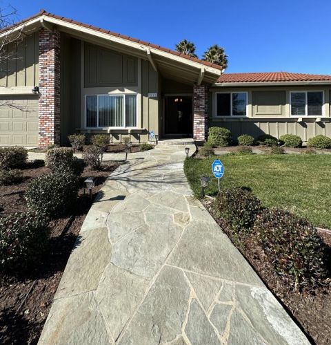 2073 La Orinda Pl, Concord CA  94518-3019 exterior