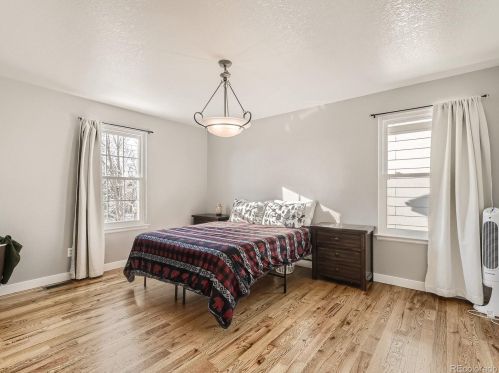 16294 Phillips Ln, Englewood CO  80112-4607 exterior