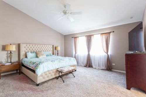 1414 Glenside Dr, Lemont IL  60490-5446 exterior