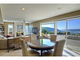 2128 Subida Ter, Carlsbad, CA 92009-7926