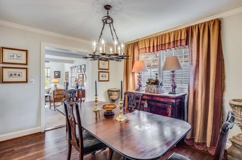 2354 Hurst Dr, Atlanta GA  30305-4233 exterior