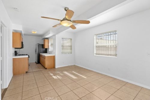 307 Shelton St, Santa Ana CA 92703-4828 exterior