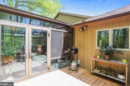 737 Sharpsburg Dr, Davidsonville MD 21035-1927 exterior