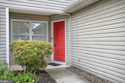 125 Partridge Cir, Carlisle PA  17013-8748 exterior