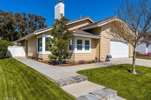 19 Whistling Isle, Irvine, CA 92614-5459