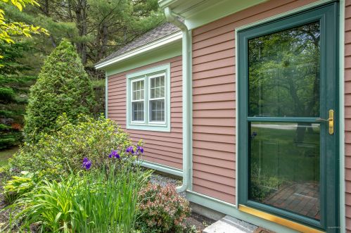 21 Birch Meadow Rd, Mere Point ME  04011-2955 exterior
