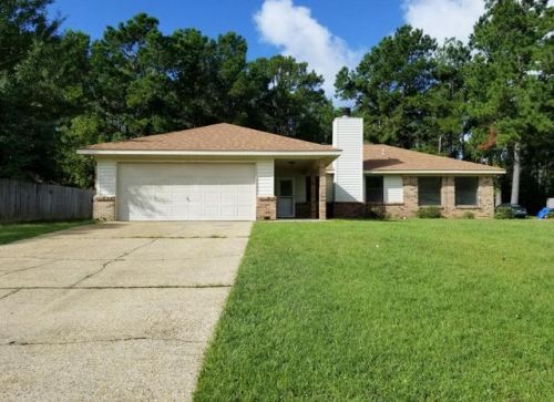 1705 Westgate Pkwy, Gautier, MS 39553-4537