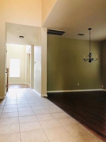 13000 Appaloosa Chase Dr, Austin, TX 78732-1973