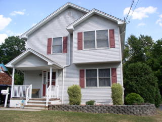 941 Kennedy Blvd, Manville, NJ 08835-2007