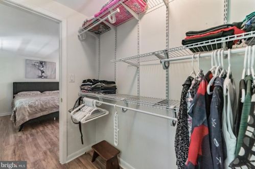 9914 Capitol View Ave, Silver Spring MD 20910-1033 exterior