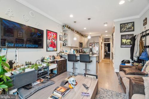 431 Berks St, Philadelphia PA 19131-3215 exterior