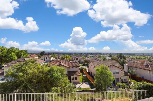 2568 Crooked Trl Rd, Chula Vista CA  91914-4143 exterior