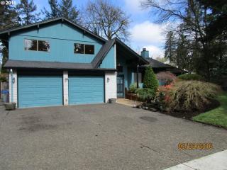 1900 132nd Ct, Vancouver, WA 98683-6520