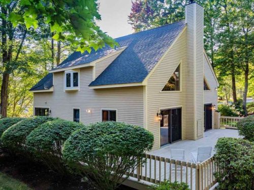 7 Exeter Pl, Laconia, NH 03246-2058