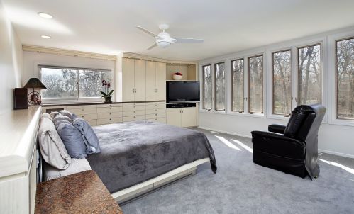 2645 Crestwood Ln, Bannockburn IL  60015-1904 exterior