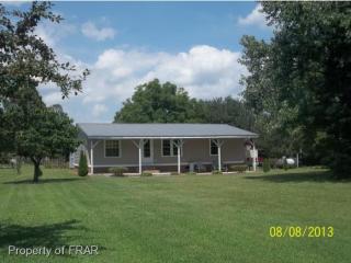 2316 Calloway Rd, Raeford, NC 28376-7625