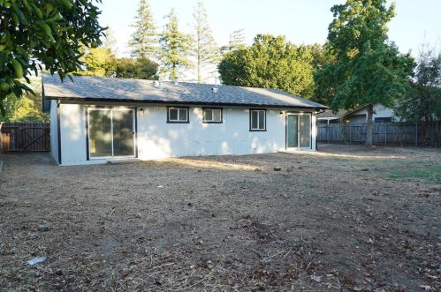 2850 California St, Sutter, CA 95982-2102