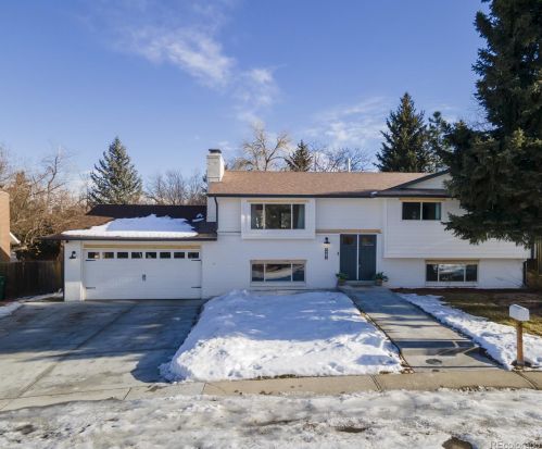 476 Eldridge Ct, Denver, CO 80401-5233