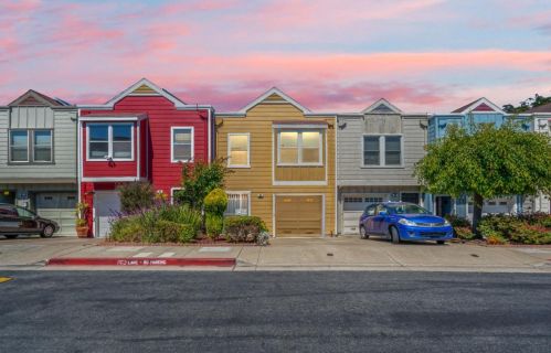 56 Garnett Ter, San Francisco CA 94124-2572 exterior