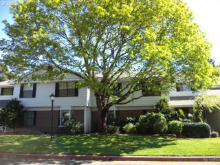 648 Eastman Pkwy, Damascus OR  97080 exterior