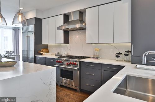 431 20 St, Philadelphia PA 19144-2401 exterior