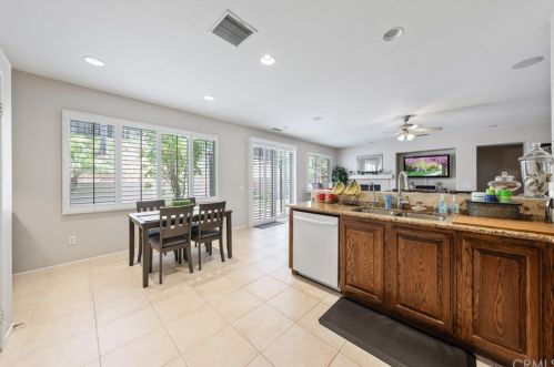 17890 Cedarwood Dr, Riverside CA  92503-7041 exterior