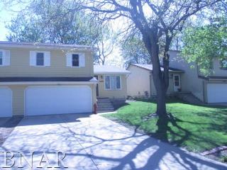 1307 Bancroft Dr, Bloomington, IL 61704-2551