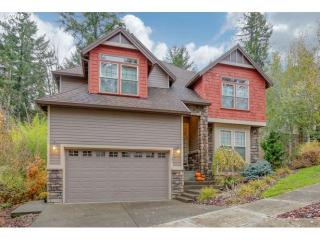 13851 Tenino St, Portland, OR 97236-6642
