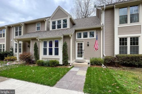 10051 Beacon Pond Ln, Springfield, VA 22015-3748