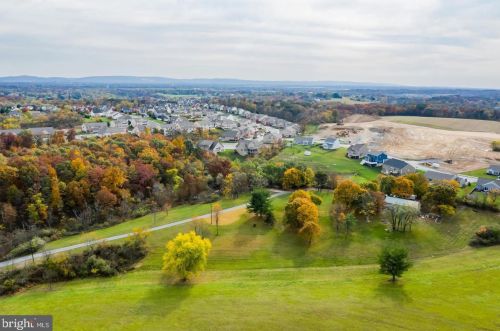 518 Cranes Gap Rd, Carlisle PA  17013-9602 exterior