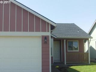 975 15th St, Lafayette, OR 97127-9255