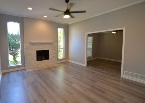 2808 Prescott Dr, Carrollton, TX 75006-4815