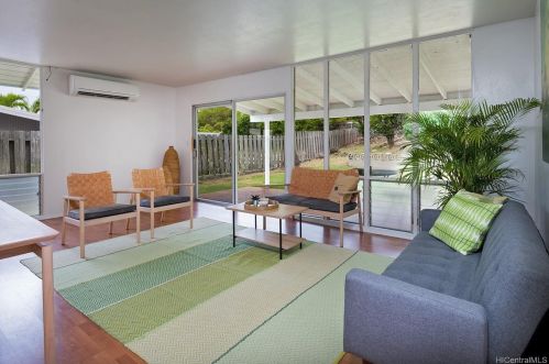 731 Kapulena Loop, Honolulu, HI 96825-1011