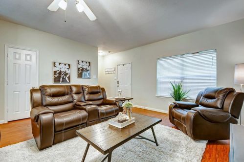 3810 Cloudbluff Ln, Richmond TX 77469-4117 exterior