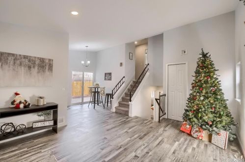 4883 Quintero Cir, Denver CO  80015-1835 exterior