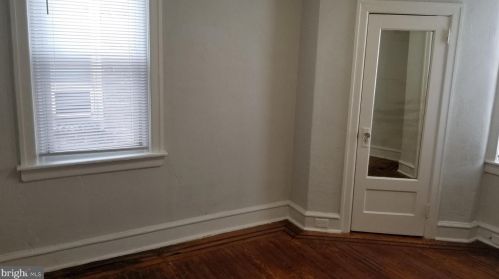 5411 Berks St, Philadelphia PA 19122-2132 exterior