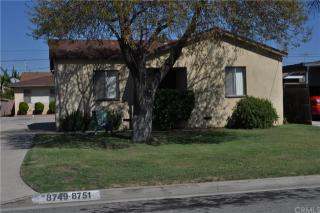 8751 Walnut St, Bellflower, CA 90706-5518