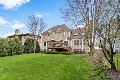 146 Stableford Dr, Glendale Heights, IL 60137-3216