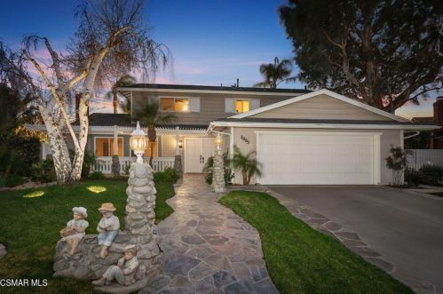2005 Hull Ct, Simi Valley, CA 93063-3701