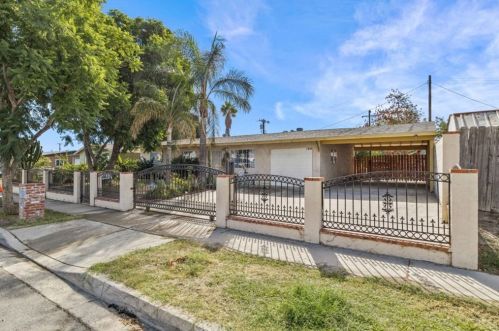 2049 Magnolia Ave, San Bernardino, CA 92411-1532