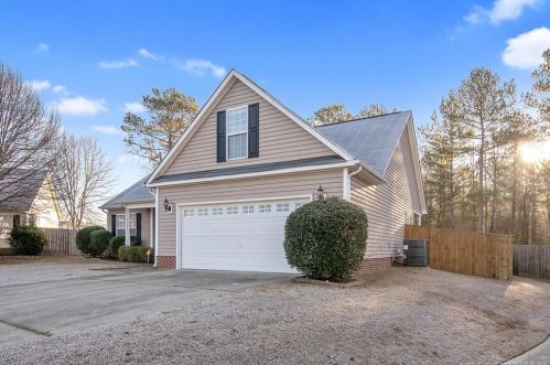 4604 Riverwalk Pl, Fayetteville, NC 28311-6308