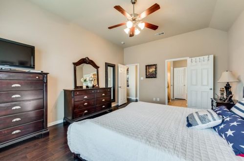 1500 Grassy View Dr, Fort Worth TX  76177-7550 exterior
