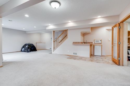 13764 Evergreen Ct, Saint Paul MN  55124-9256 exterior